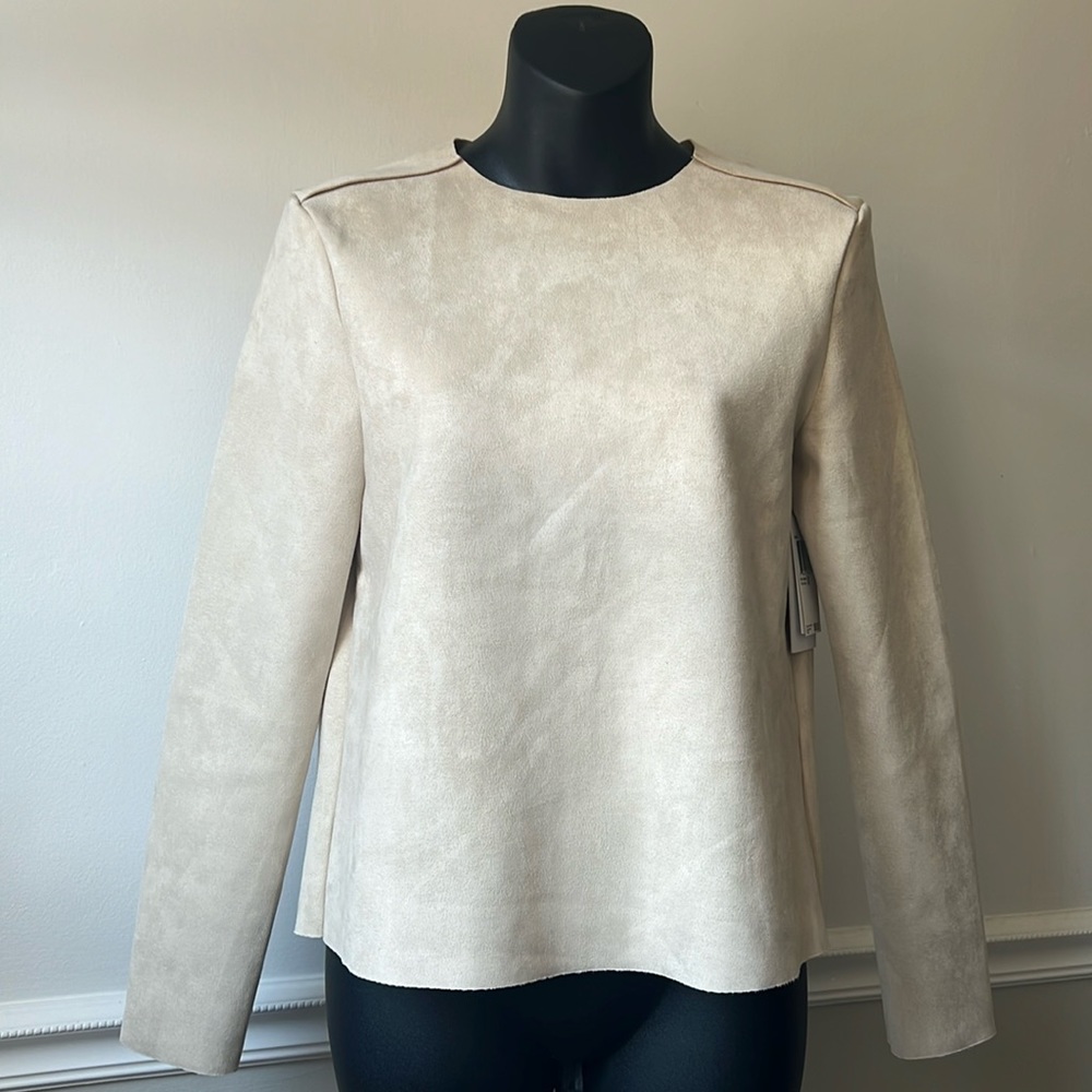 Republic Women’s Longsleeve Top